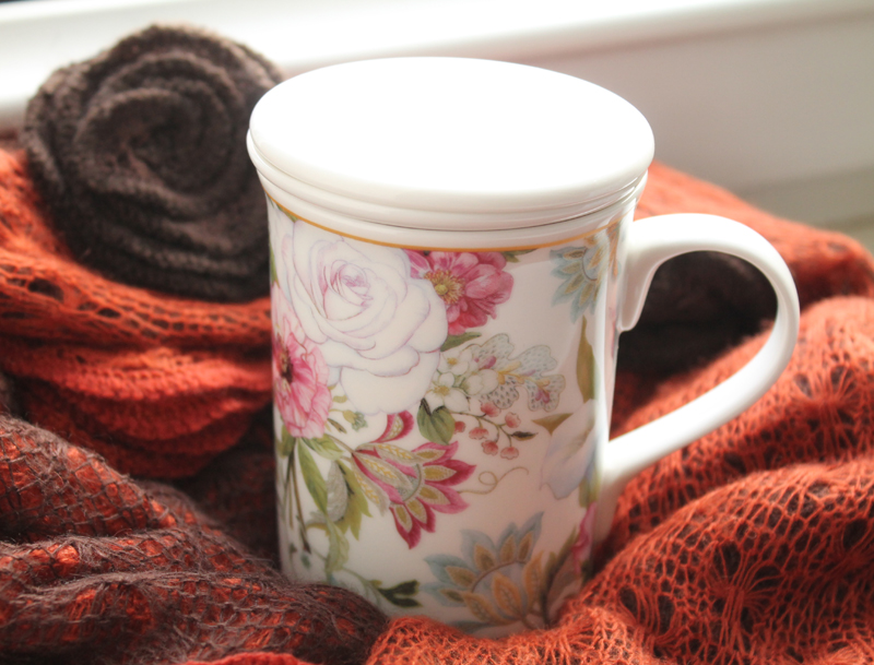 cana-ceai-infuzor-flori-trandafiri-cadouri-de-portelan (1).jpg